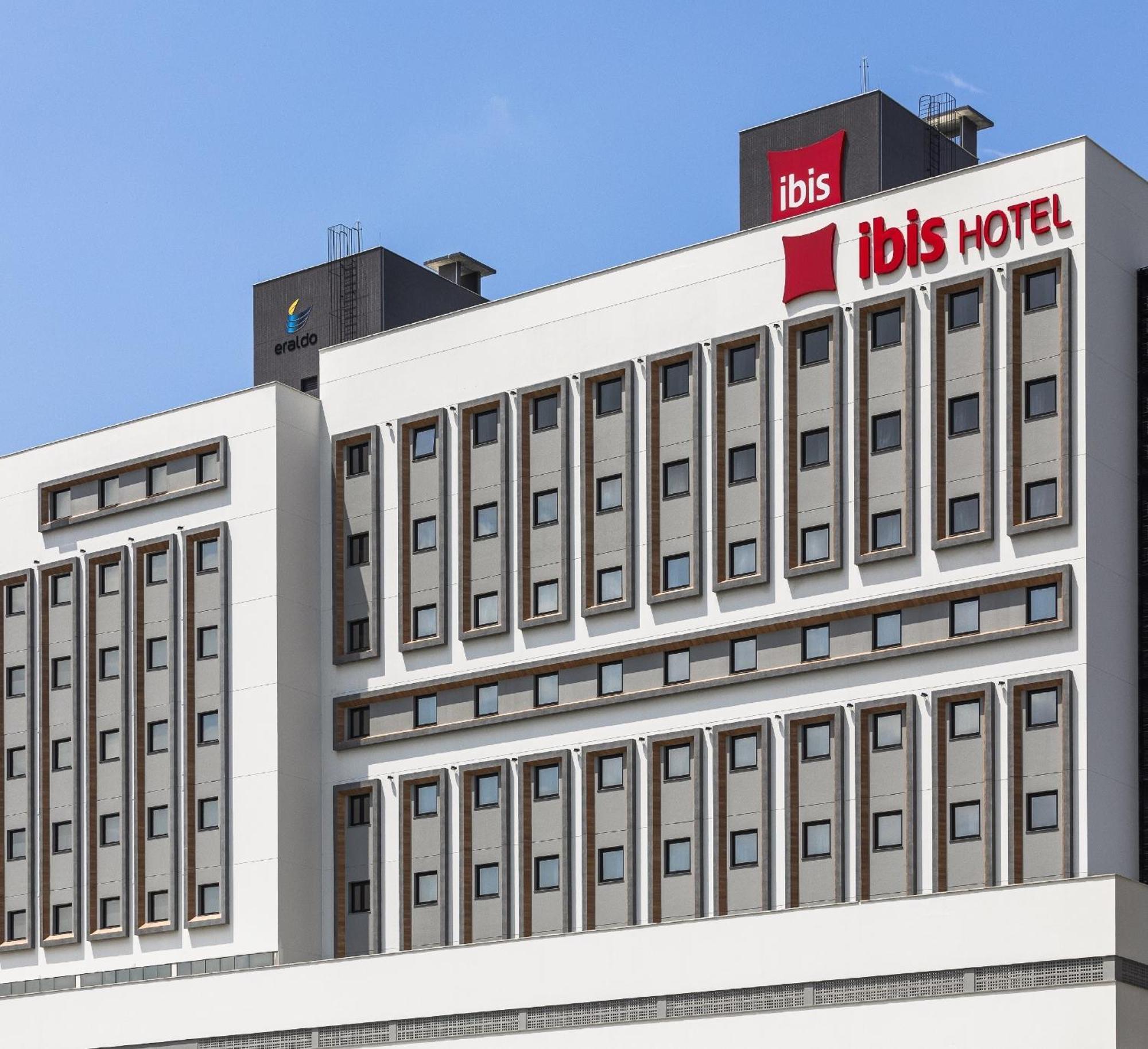 Hotel Ibis Tubarão Esterno foto